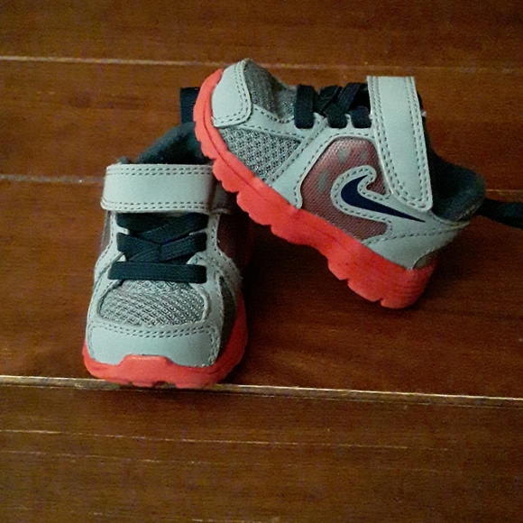 2c boys Nike fusion run shoes - Picture 5 of 7